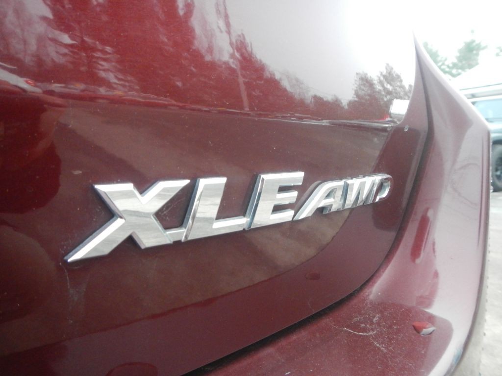 2014 Toyota Highlander Image 39