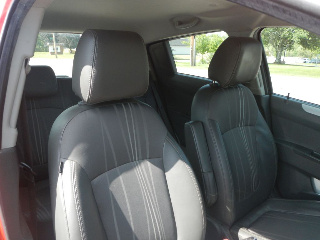 2014 Chevrolet Spark Image 9