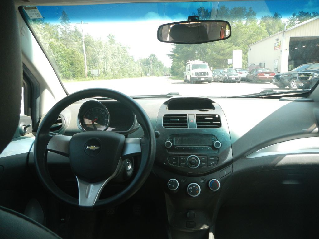 2014 Chevrolet Spark Image 44