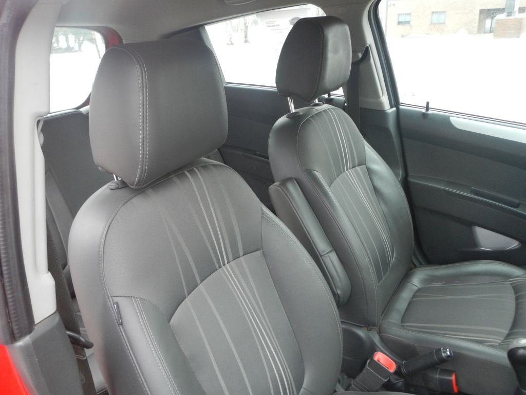 2014 Chevrolet Spark Image 9