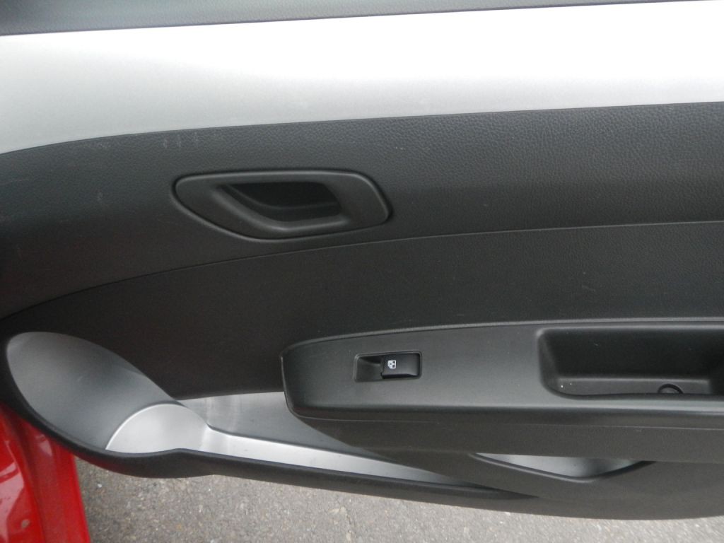 2014 Chevrolet Spark Image 18