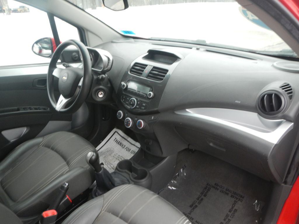 2014 Chevrolet Spark Image 21