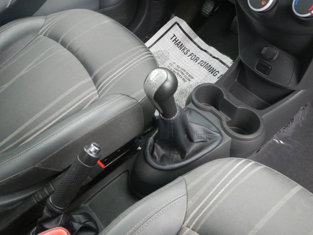 2014 Chevrolet Spark Image 23