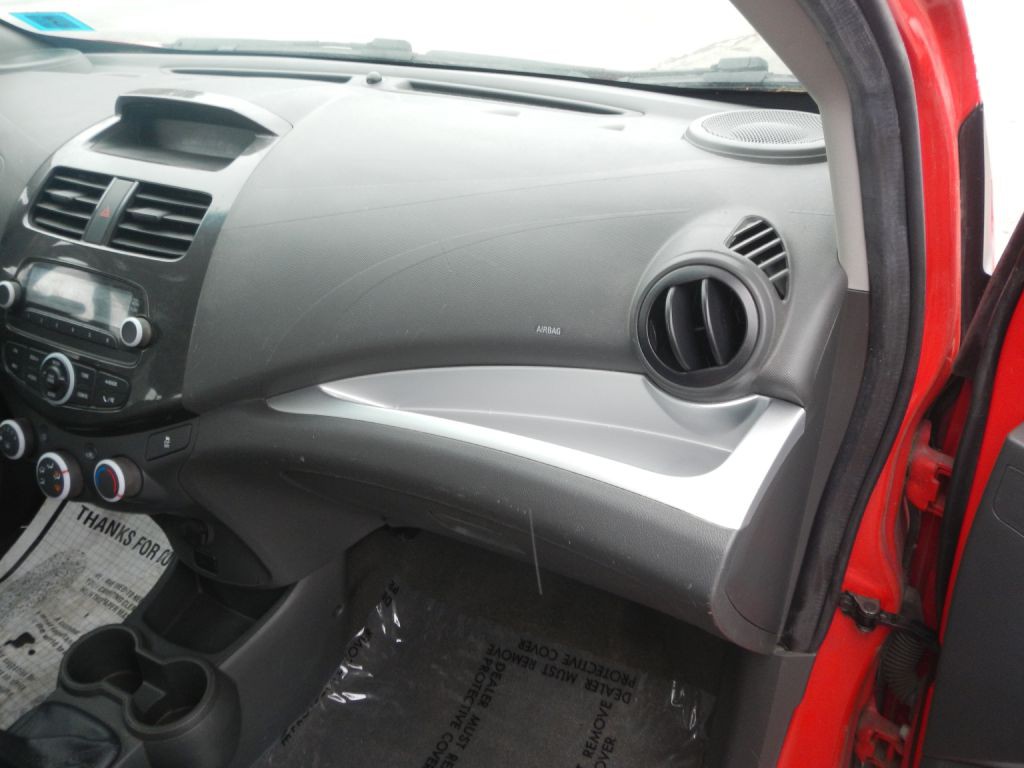 2014 Chevrolet Spark Image 26