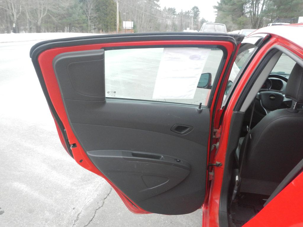 2014 Chevrolet Spark Image 44