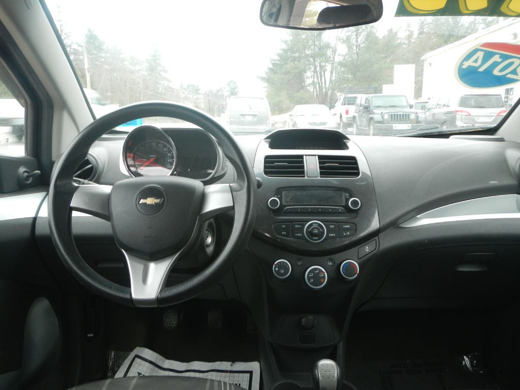 2014 Chevrolet Spark Image 48