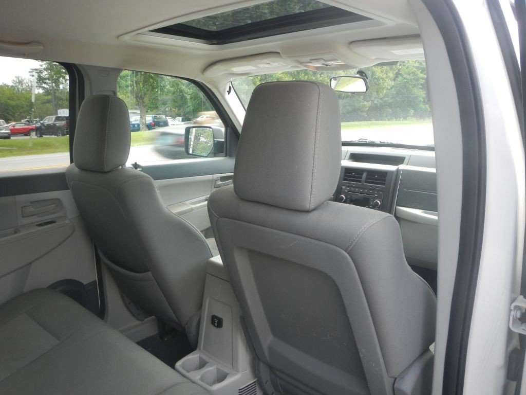 2008 Jeep Liberty Image 26