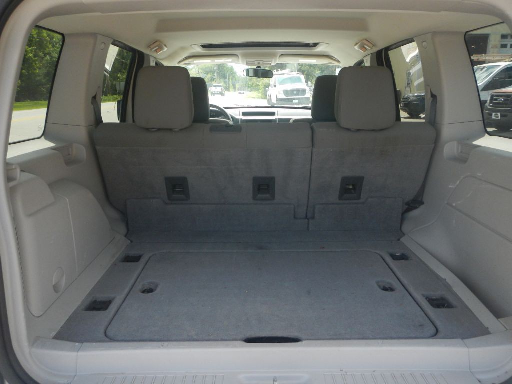 2008 Jeep Liberty Image 36