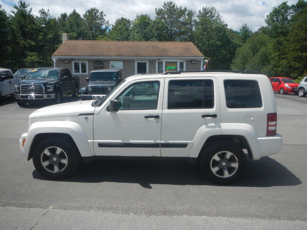 2008 Jeep Liberty Image 40