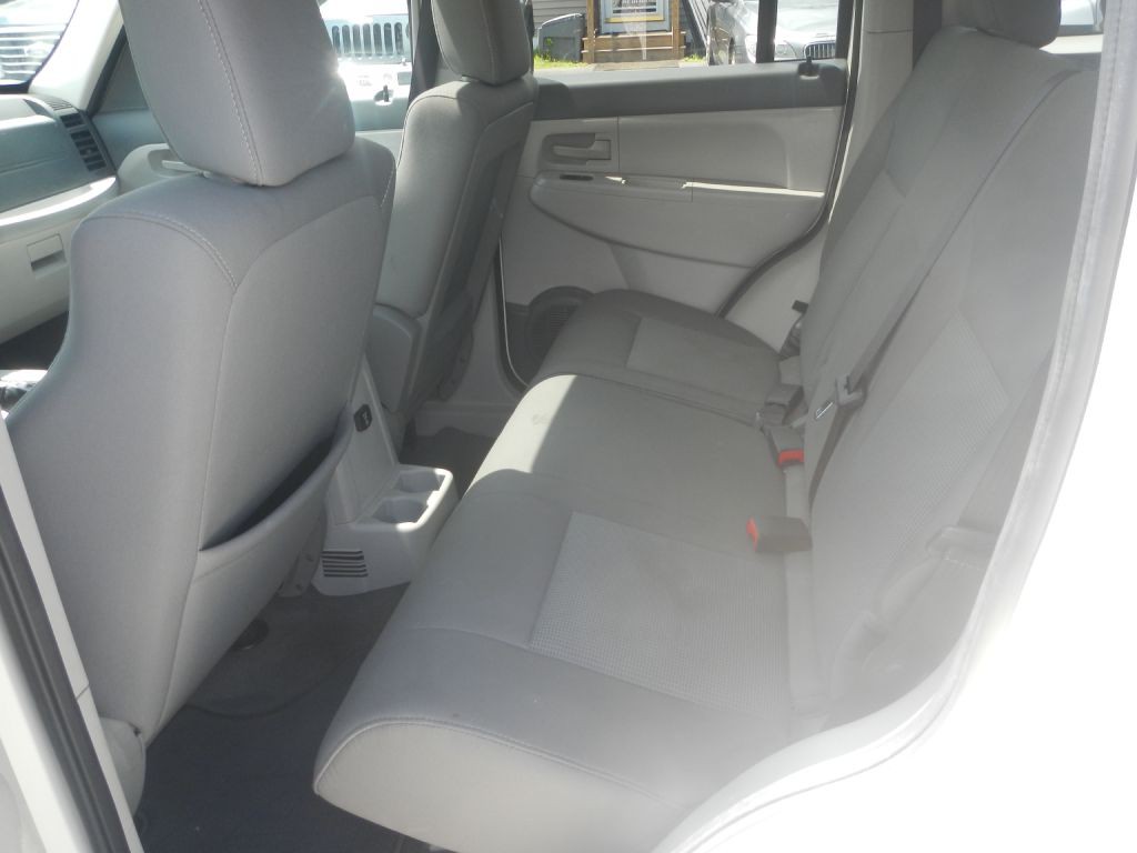 2008 Jeep Liberty Image 42