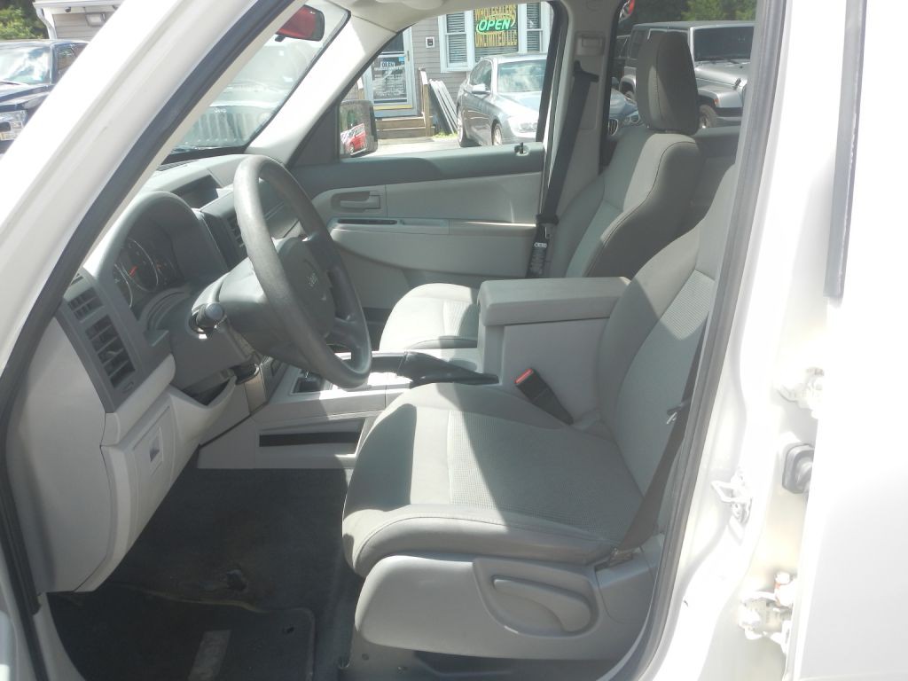 2008 Jeep Liberty Image 50