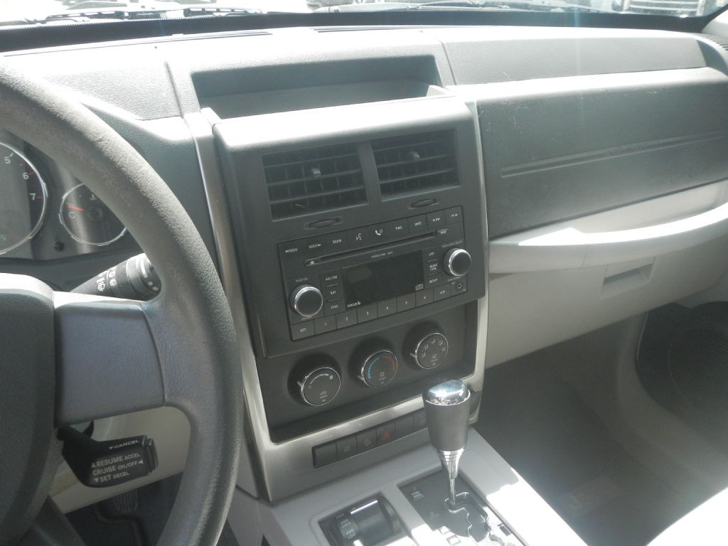 2008 Jeep Liberty Image 54