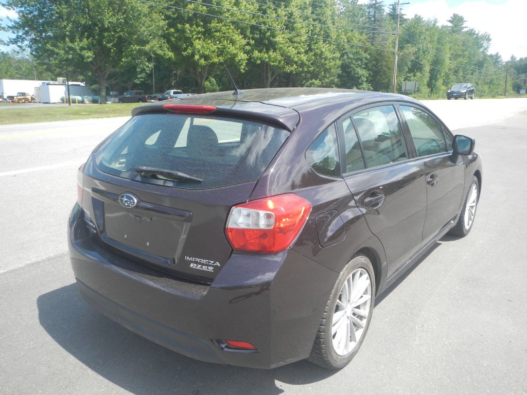 2012 Subaru Impreza Image 7