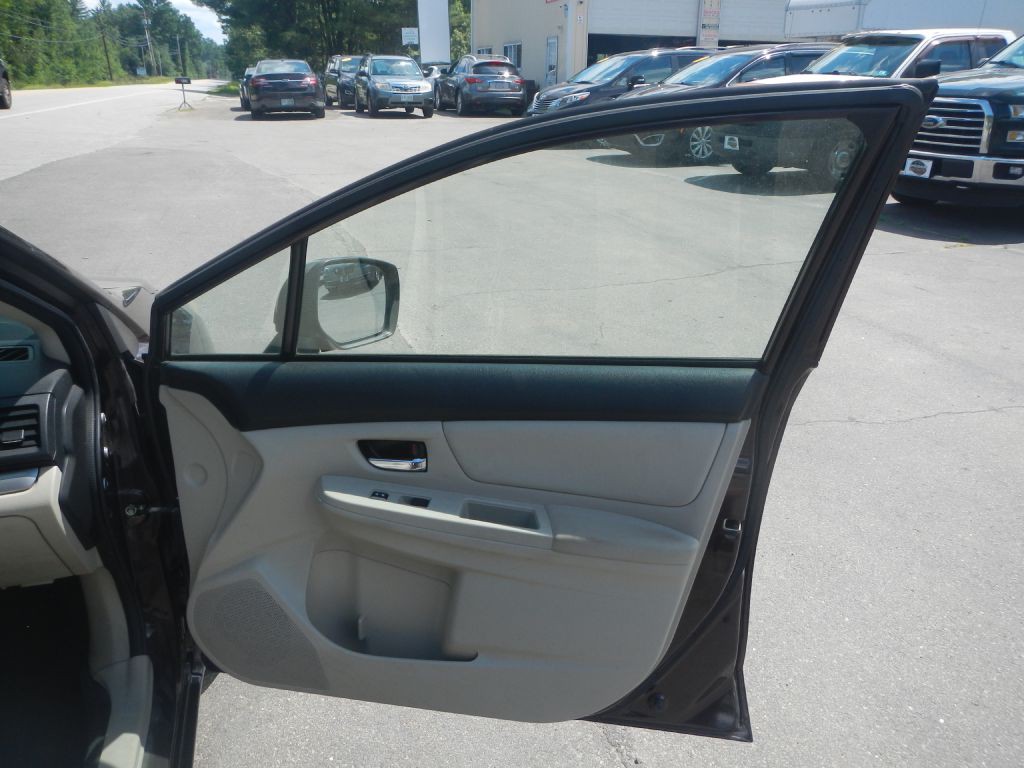 2012 Subaru Impreza Image 15