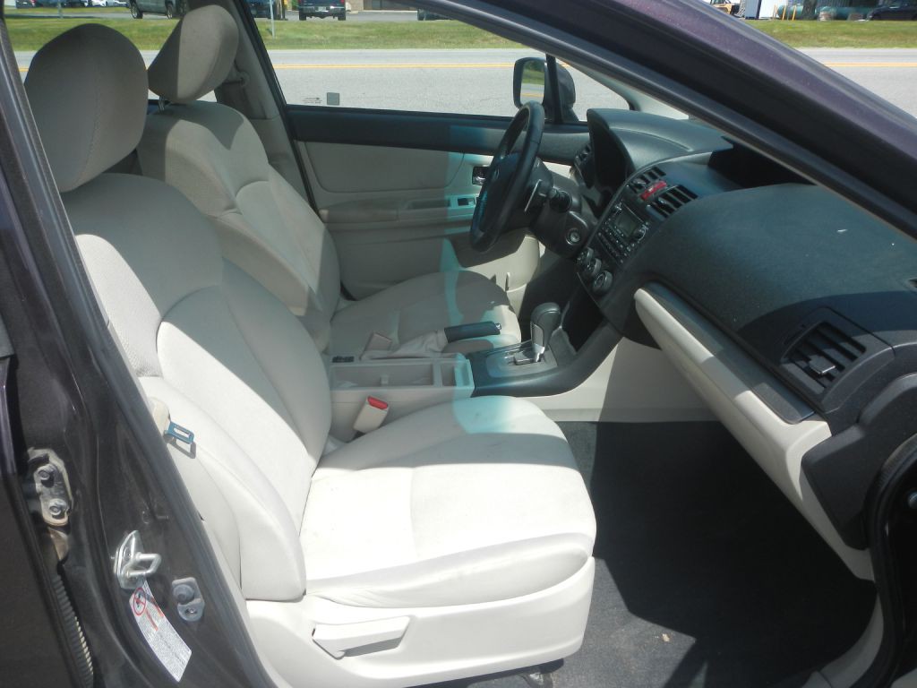 2012 Subaru Impreza Image 16