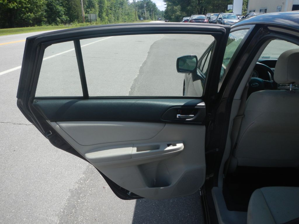 2012 Subaru Impreza Image 37