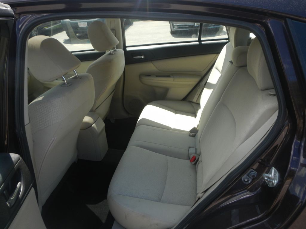 2012 Subaru Impreza Image 38
