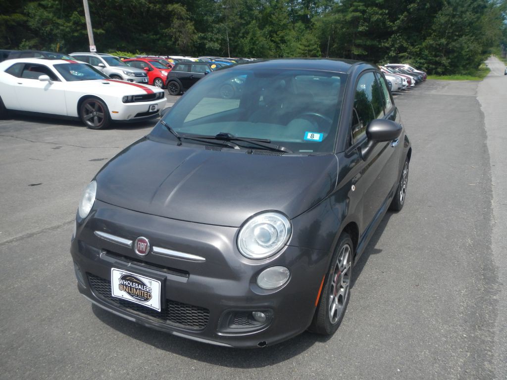 2015 FIAT 500 Image 2