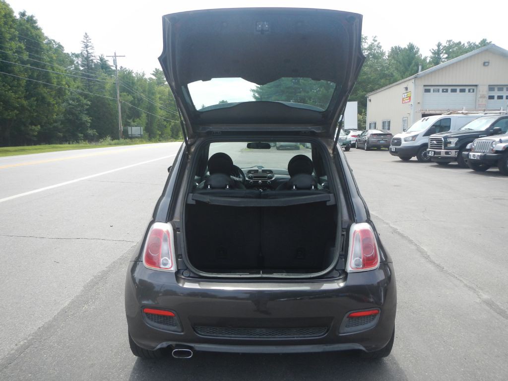 2015 FIAT 500 Image 34