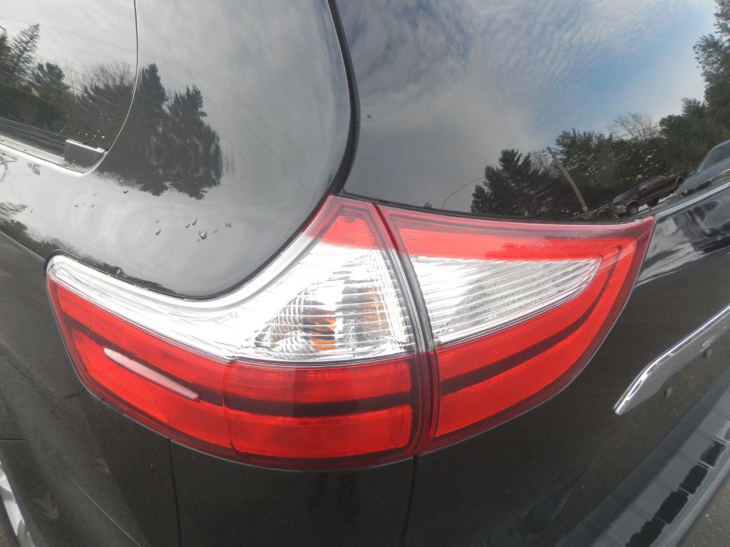 2015 Toyota Sienna Image 38