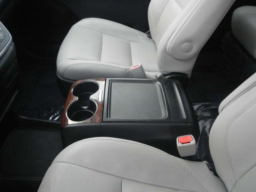 2015 Toyota Sienna Image 59