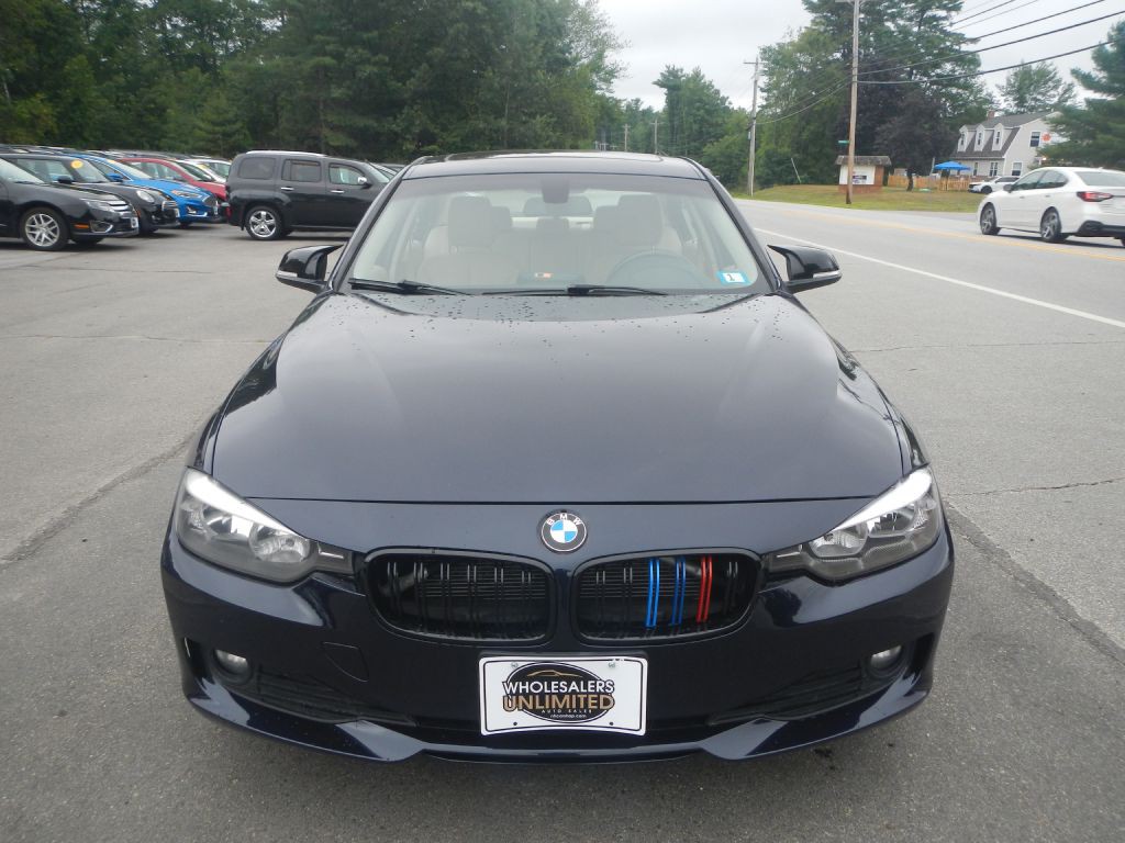 2014 BMW 3 Series Image 11