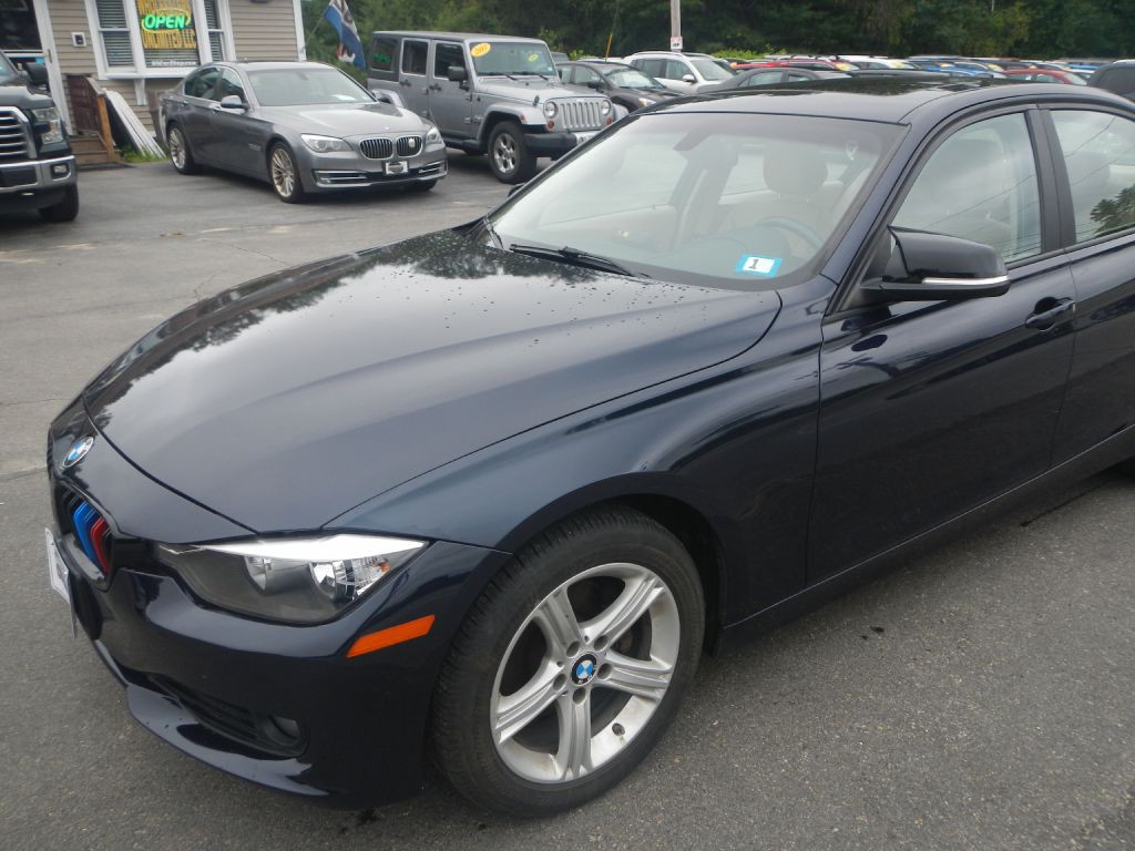 2014 BMW 3 Series Image 39