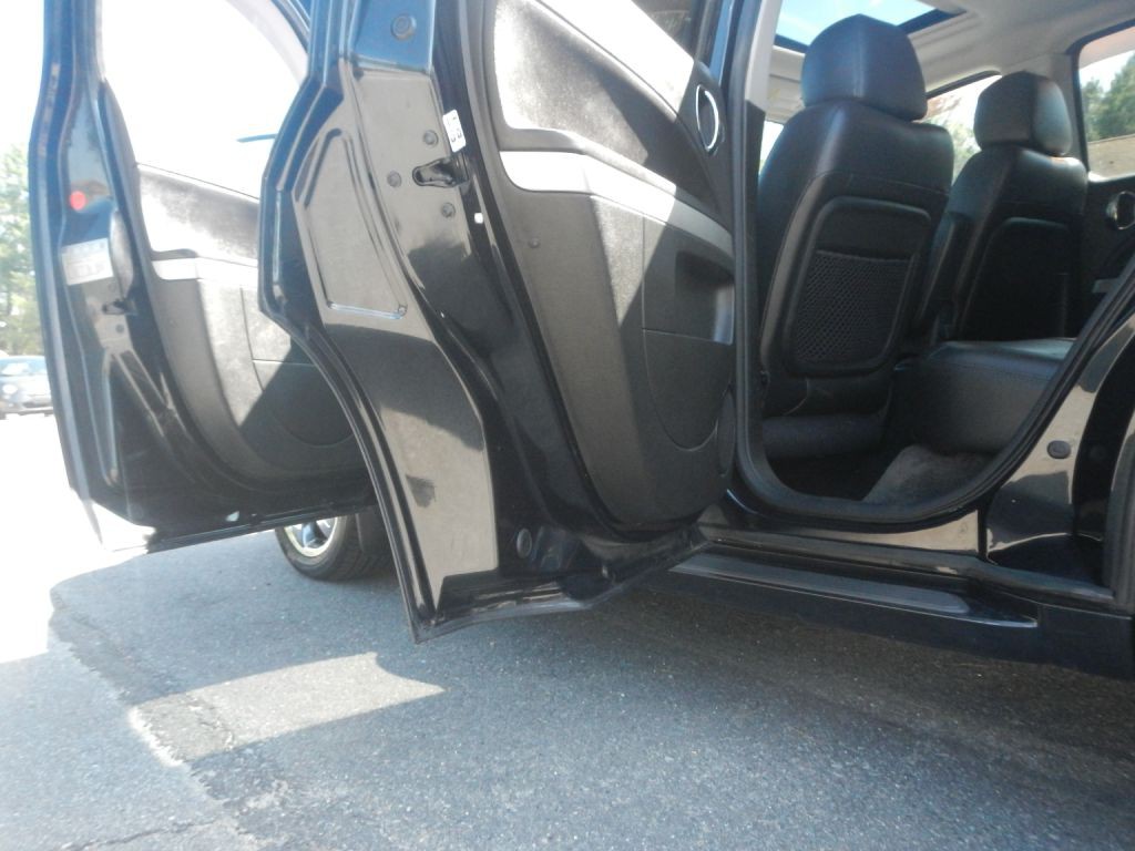 2011 Chevrolet HHR Image 38