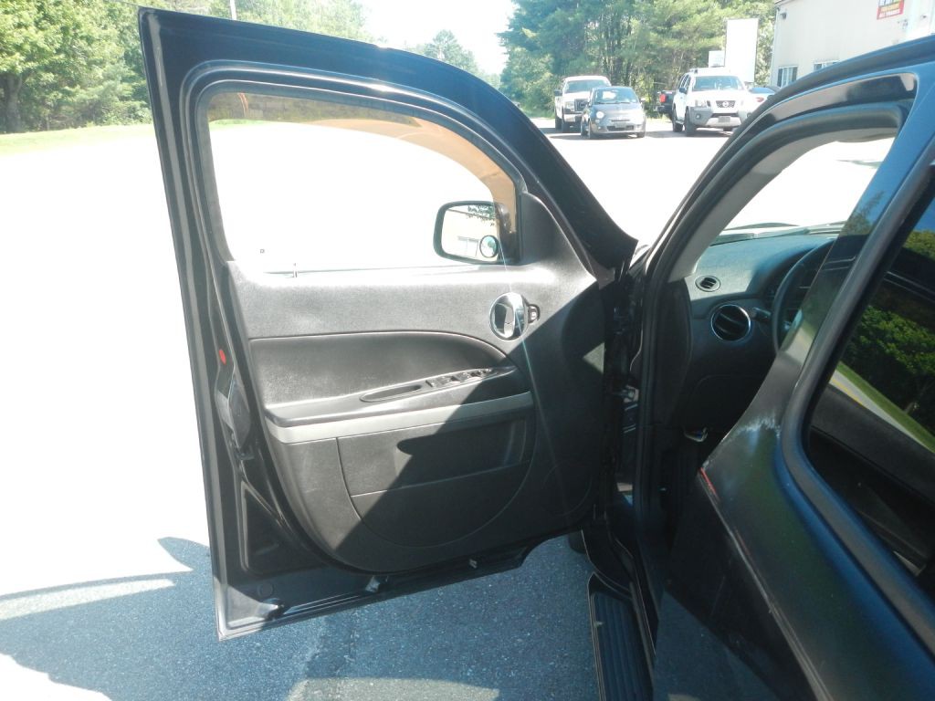 2011 Chevrolet HHR Image 46