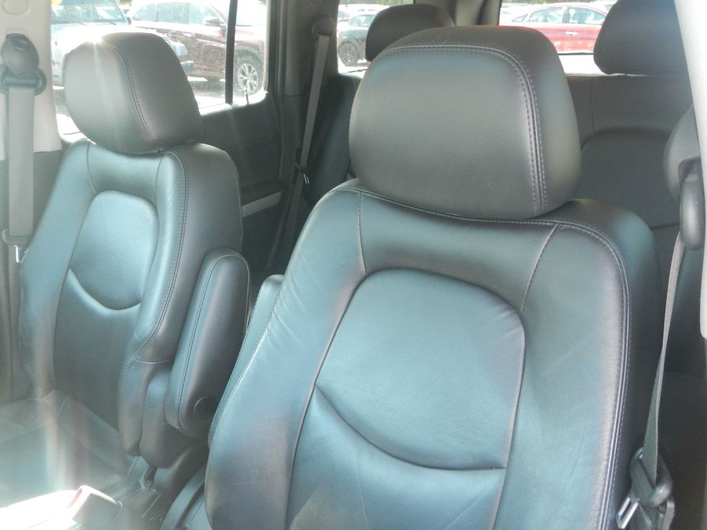 2011 Chevrolet HHR Image 49