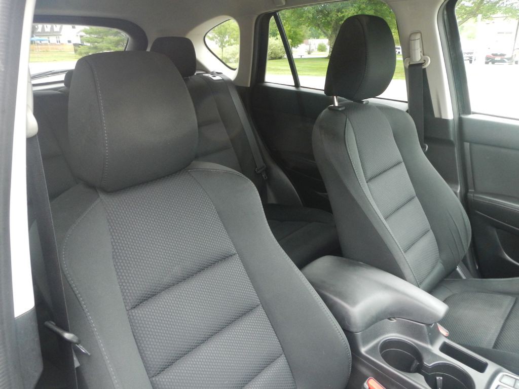 2016 Mazda CX-5 Image 9