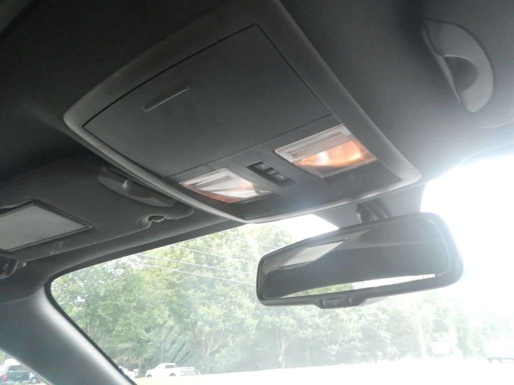 2014 Dodge Challenger Image 23