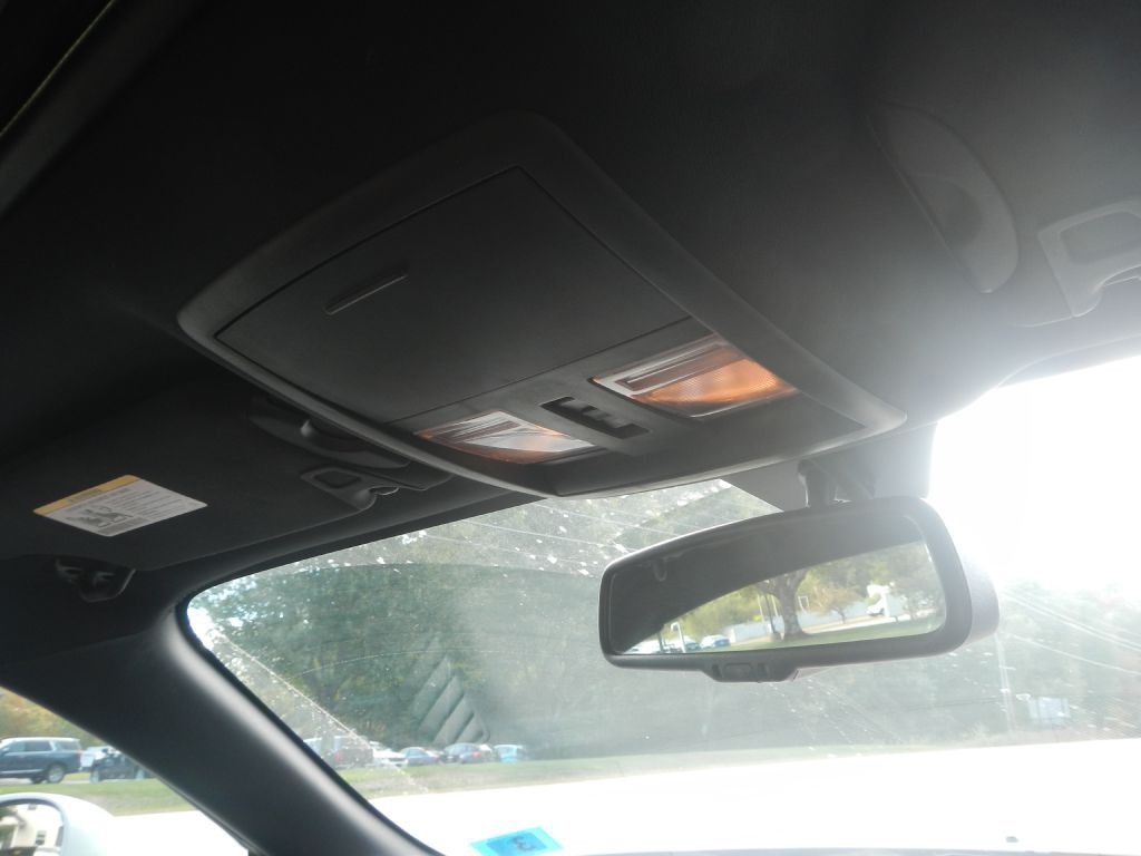 2014 Dodge Challenger Image 21