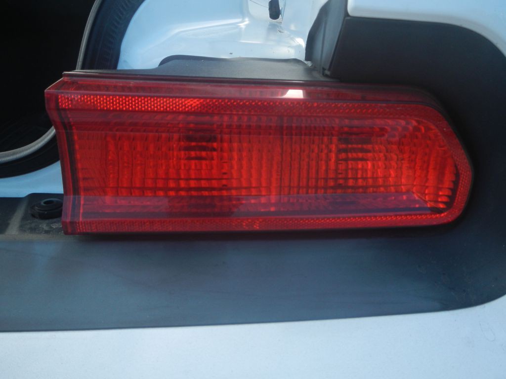 2014 Dodge Challenger Image 31