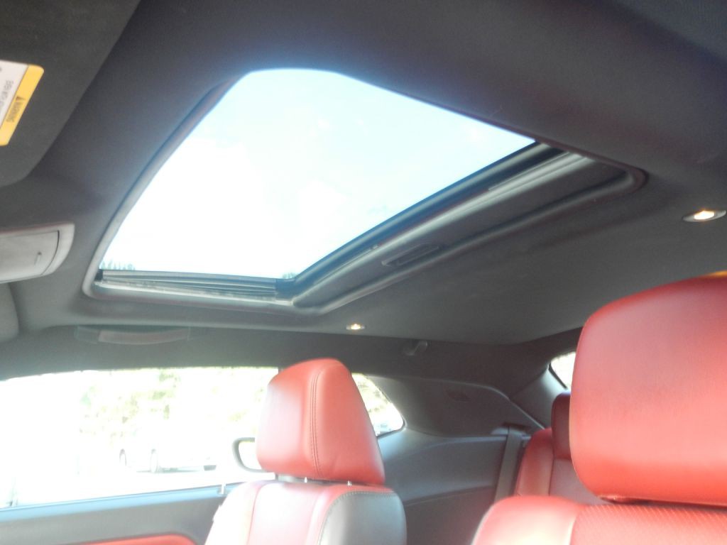 2014 Dodge Challenger Image 51