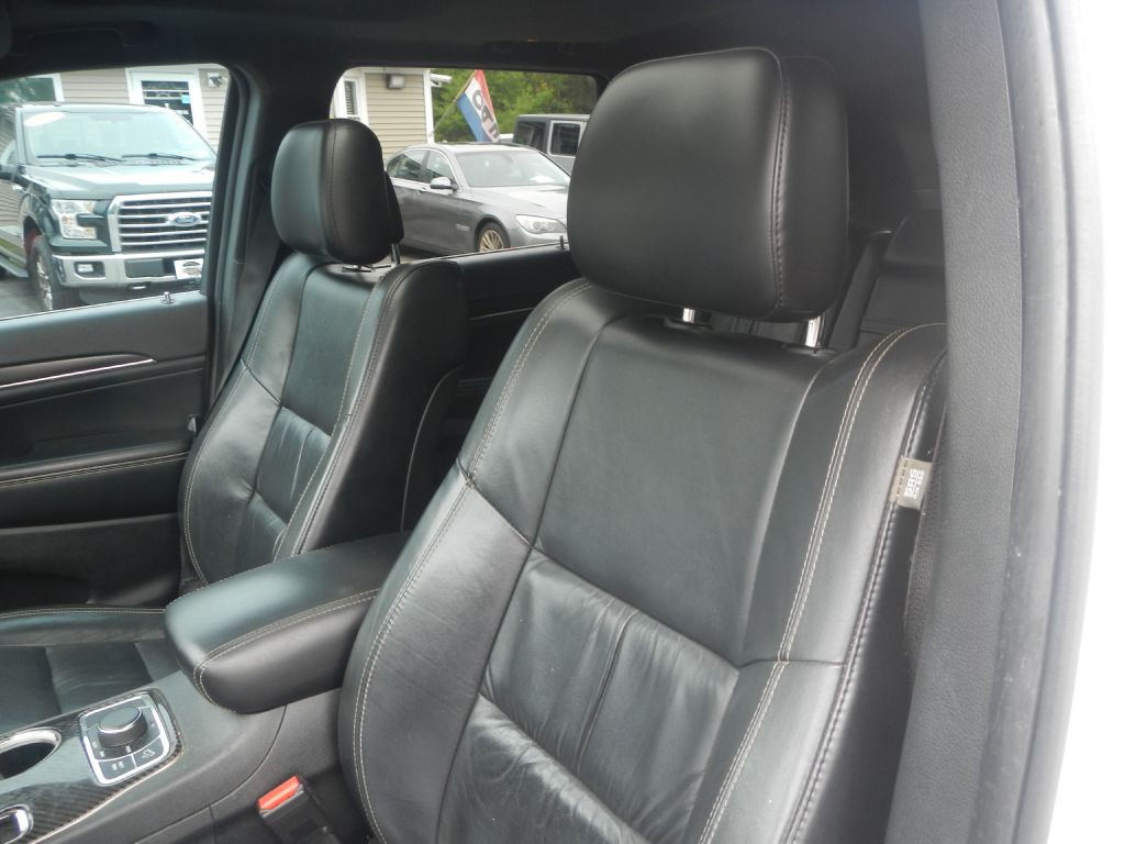 2015 Jeep Grand Cherokee Image 4