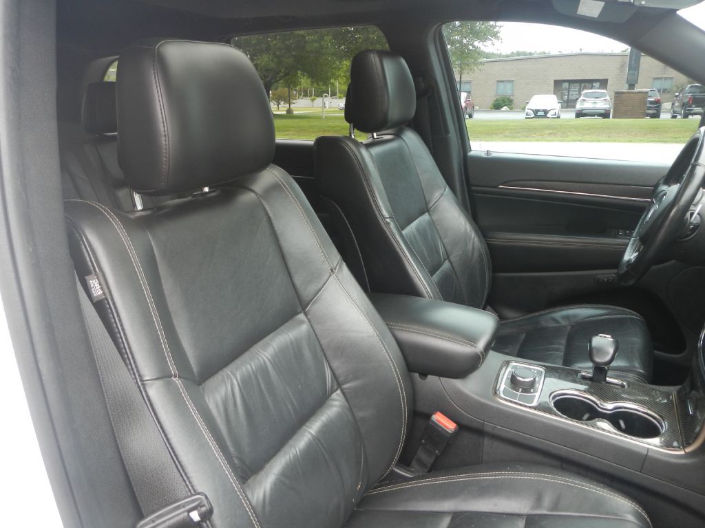 2015 Jeep Grand Cherokee Image 19