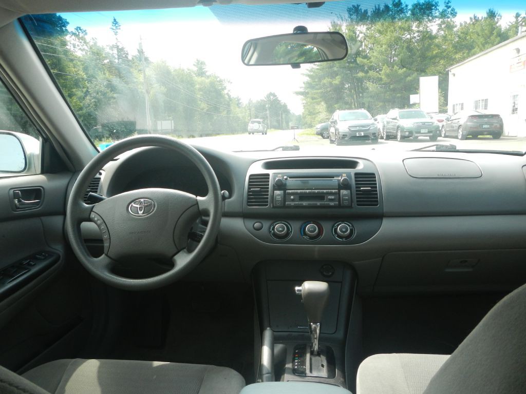 2005 Toyota Camry Image 26