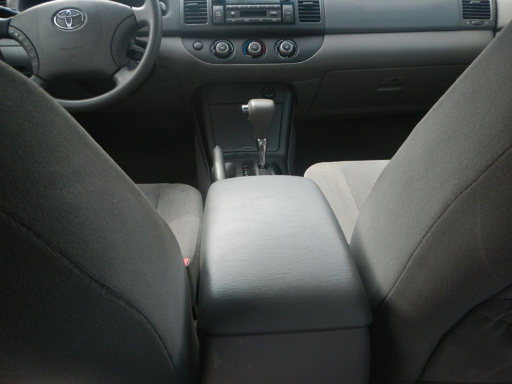 2005 Toyota Camry Image 42