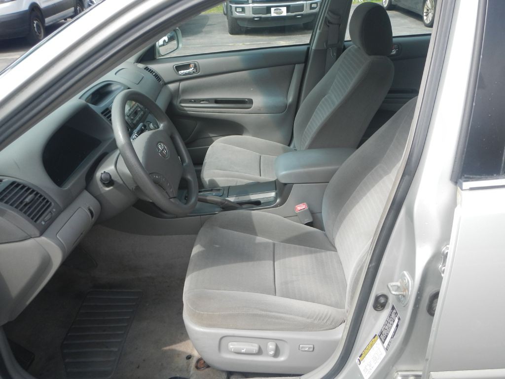 2005 Toyota Camry Image 46