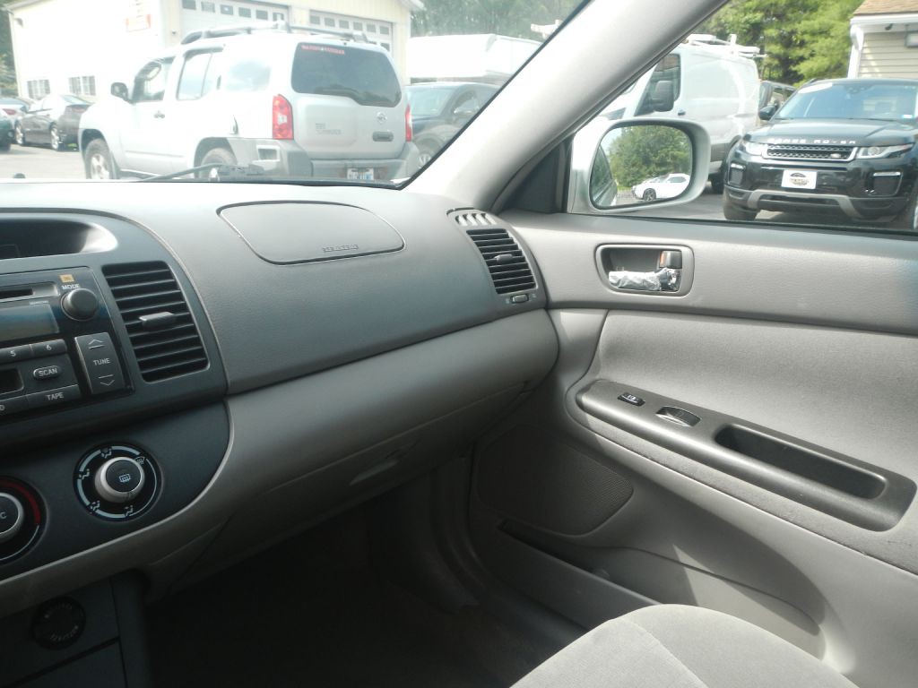 2005 Toyota Camry Image 48
