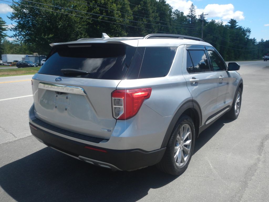 2020 Ford Explorer Image 8