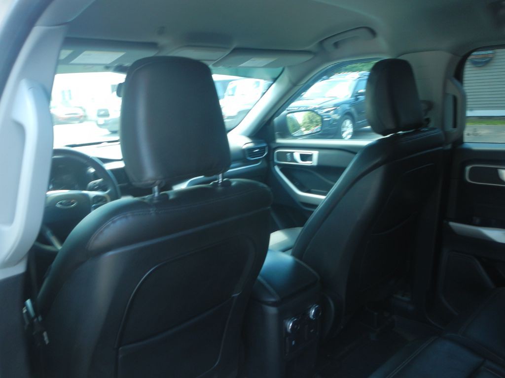 2020 Ford Explorer Image 59