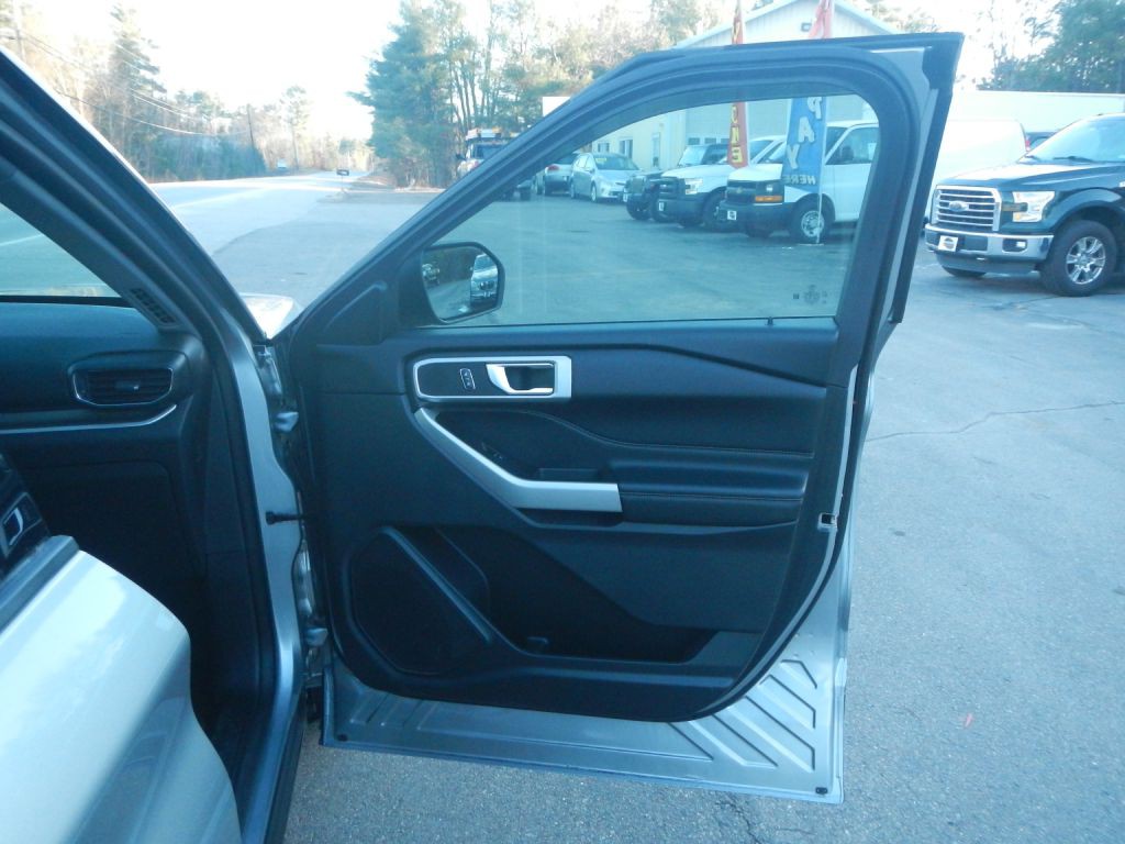 2020 Ford Explorer Image 19