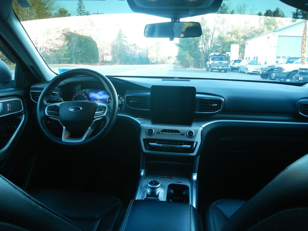 2020 Ford Explorer Image 29