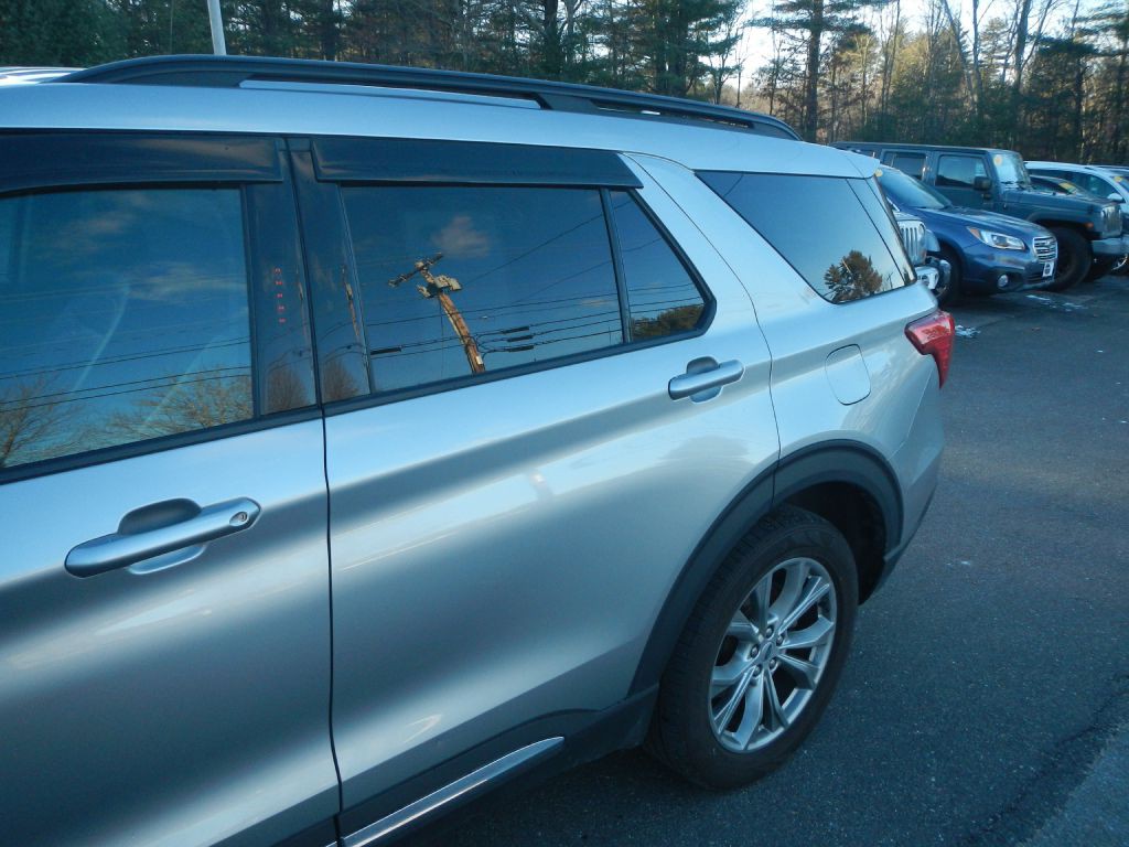 2020 Ford Explorer Image 39