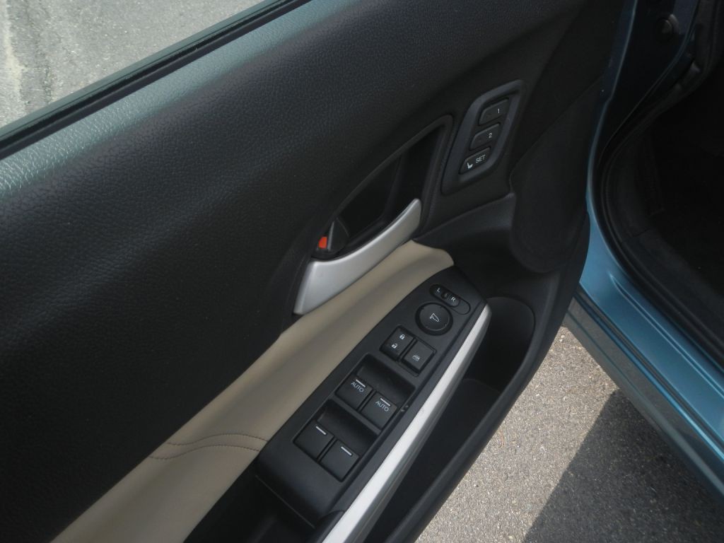 2015 Honda Crosstour Image 19