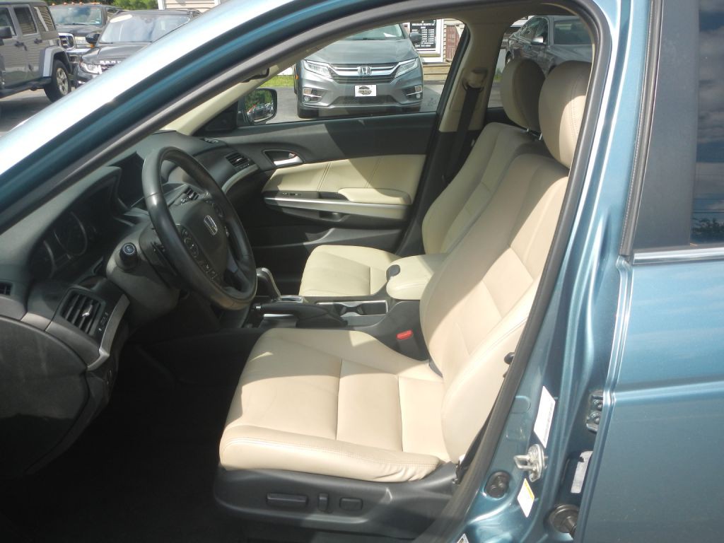 2015 Honda Crosstour Image 20
