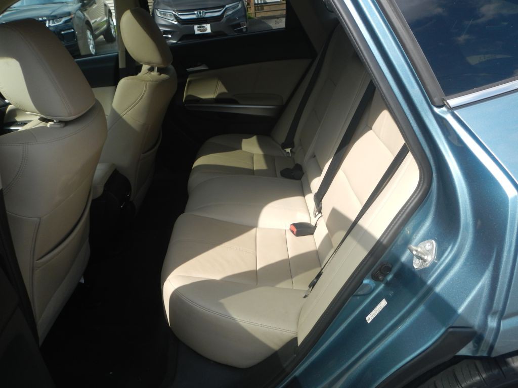 2015 Honda Crosstour Image 29