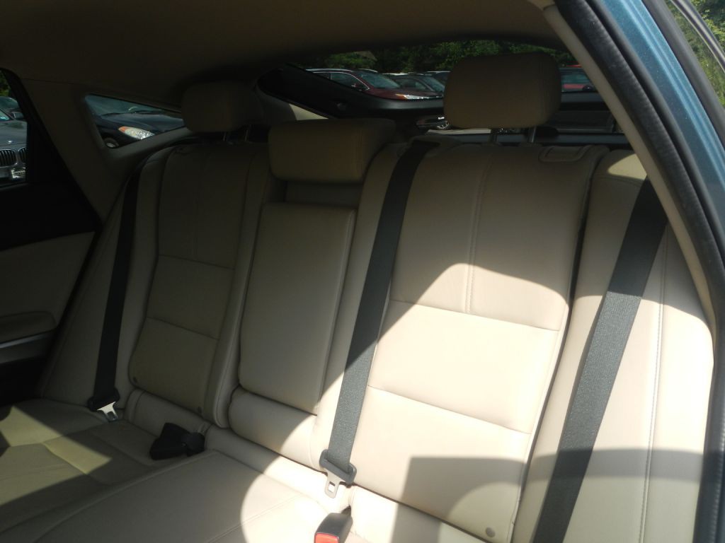 2015 Honda Crosstour Image 30